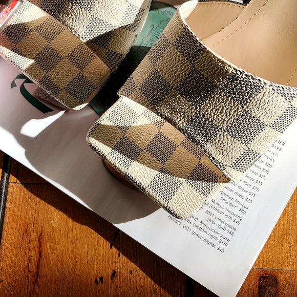 New🔥 Gray Ivory Checkered Print Square Open Toe Mules Sandal Stiletto Med Heel - Picture 6 of 6